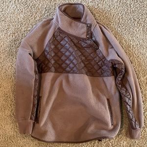 Abercrombie and Fitch Asymmetrical Snap up Fleece